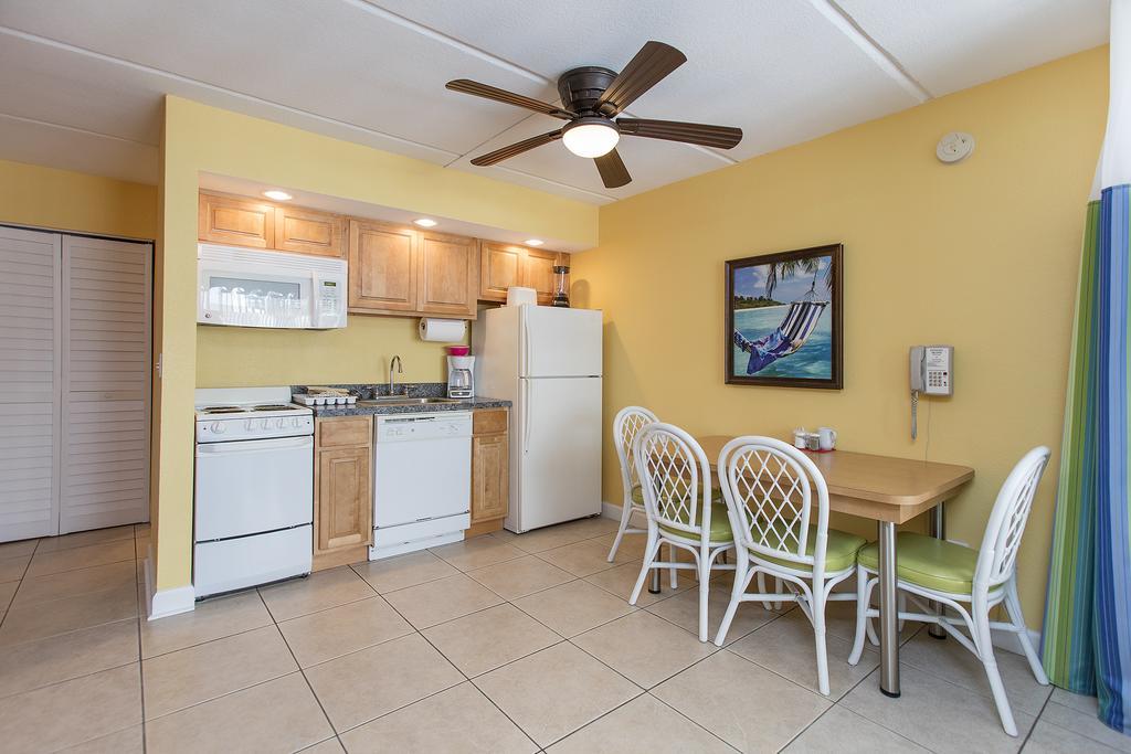 Fantasy Island - Daytona Beach Shores Aparthotel Buitenkant foto